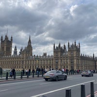 Photo taken at Westminster Bridge by mana糖 on 3/20/2024