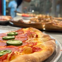 Foto tirada no(a) Joe&amp;#39;s Pizza - Hollywood Blvd por Ahmad em 1/18/2023
