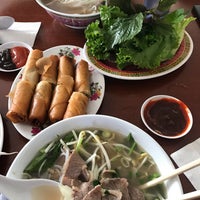 Photo taken at Pho 87 by Chan Y. on 12/8/2016