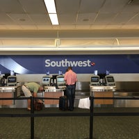 Photo taken at Southwest Airlines Check-in by Mac K. on 8/4/2016