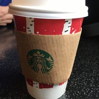 Photo taken at Starbucks by Silvana Z. on 12/15/2016