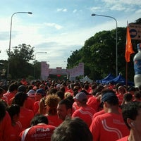 Photo taken at Chevrolet 10K by Gustavo on 10/27/2012