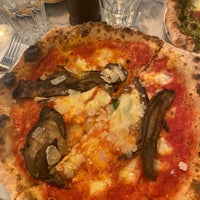 Photo taken at Pizza Pilgrims by Clara E. on 4/18/2022