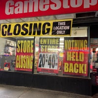 Photo taken at GameStop by Kimmie O. on 12/23/2019