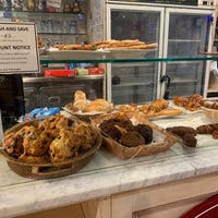 Photo taken at Leli&amp;#39;s Bakery and Pastry Shop by Kimmie O. on 8/16/2020