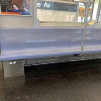 Photo taken at MTA Subway - Myrtle Ave/Broadway (J/M/Z) by Kimmie O. on 10/17/2020
