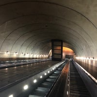 Photo taken at Rosslyn Metro Station by Patrick on 5/1/2022
