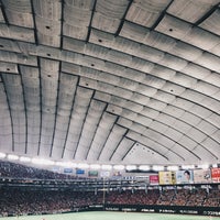 Photo taken at Tokyo Dome by Yuki H. on 5/27/2017