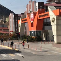 Photo taken at Gümüşhane Üniversitesi by ★‎ S e r h a t on 10/11/2019