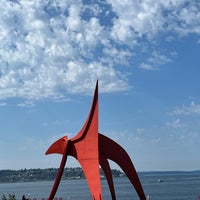 Photo taken at Paccar Pavillion At Olympic Sculpture Park by Maria J. on 8/12/2022