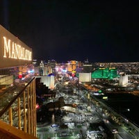 Review Mandalay Resort & Casino Beach Club