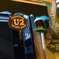Photo taken at U2 İstanbul İrish Pub by Deniz Ali G. on 11/18/2023