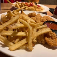 Photo taken at Applebee&amp;#39;s Grill + Bar by Masoud S. on 10/9/2021