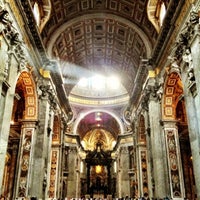 Photo taken at St. Peter&amp;#39;s Basilica by Mhmtali on 7/26/2013