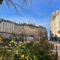 Photo taken at Place Dauphine by Sjors v. on 1/1/2022