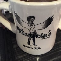 Photo taken at Victoria&amp;#39;s Diner by Chandra A. on 8/23/2015