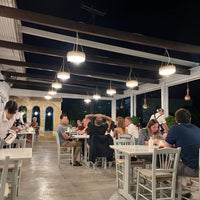 Photo taken at Manolis Taverna by N S. on 9/15/2022