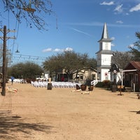 Foto tirada no(a) Star Hill Ranch por Michelle C. em 3/10/2018