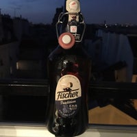 Foto tirada no(a) Hôtel Jeanne d&amp;#39;Arc por Simon B. em 7/26/2016