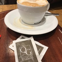 Photo taken at Le Quartier Gourmand by Marit Q. on 4/29/2018