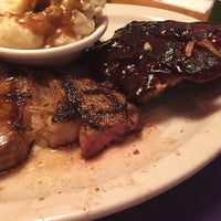 Photo taken at Texas Roadhouse by Leslie A. on 5/14/2016