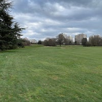 Photo taken at Richmond Park Golf Club by Class Of 86 🇧🇭🇸🇦 on 3/7/2022