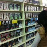 Photo taken at Blockbuster by Mario B. on 12/1/2012