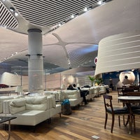 Photo taken at Turkish Airlines Lounge Business by HALIL H. on 2/5/2022