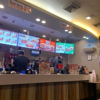 Photo taken at Burger King by H🇧🇭 on 8/29/2022