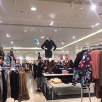 Photo taken at Forever 21 by shaira m. on 12/24/2016