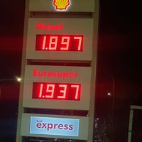 Foto scattata a Shell Express da Bjorn Raymond D. il 5/28/2022