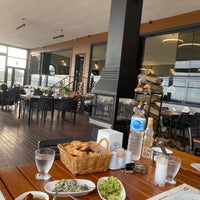 รูปภาพถ่ายที่ Çatkapı Et &amp;amp; Balık Restaurant โดย Çisem K. เมื่อ 1/6/2024