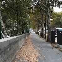 Photo taken at Berges de Seine – Rive gauche by Sabri A. on 10/25/2018