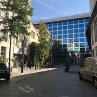 Photo taken at Avenue de Wagram by Sabri A. on 10/16/2018