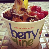 Foto tomada en BerryLine  por Brooks F. el 10/8/2012