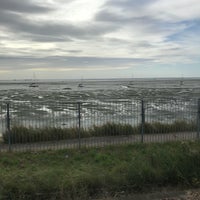 Photo taken at Chalkwell Beach by Sandor S. on 10/22/2017