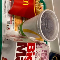 Photo taken at McDonald&amp;#39;s by 青蛙 on 2/19/2022