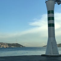 Photo taken at Kireçburnu Sahili by 🔪faruk🔪 on 1/19/2024