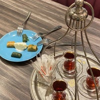 Foto scattata a Osmanli restaurant مطعم عُصمنلي da k il 8/1/2023