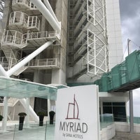 Foto scattata a Myriad by SANA Hotels da Akin il 9/19/2022