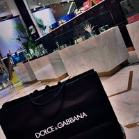 Photo taken at Dolce &amp;amp; Gabbana by Raghad Alqahtani on 4/30/2022