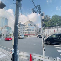 Photo taken at Toriizakashita Intersection by ひかぴ on 10/15/2021