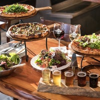 9/10/2021에 Creekside Pizza &amp;amp; Taproom님이 Creekside Pizza &amp;amp; Taproom에서 찍은 사진