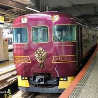 Photo taken at 近鉄 京都駅 降車専用ホーム(旧2・3番ホーム) by Josh T. on 6/20/2022