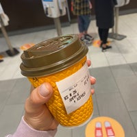 Photo taken at McDonald&amp;#39;s by Карина Е. on 9/28/2021