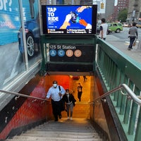 Photo taken at MTA Subway - 125th St (A/B/C/D) by Ehsan A. on 9/17/2021