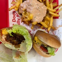Photo taken at In-N-Out Burger by Carol L. on 3/21/2022