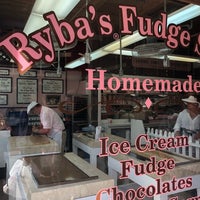 Photo taken at Ryba&amp;#39;s Fudge Shop by Jodi L. on 6/25/2018