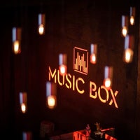 9/15/2021 tarihinde Music Boxziyaretçi tarafından Music Box'de çekilen fotoğraf