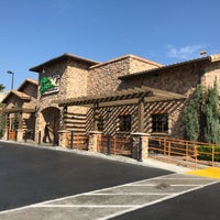 Photo taken at Olive Garden by Joze S. on 8/28/2018